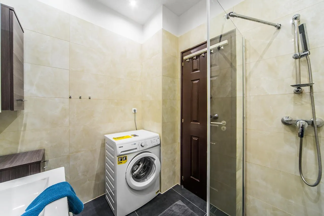 Kiraly 38 2Bedroom Entire Apartment 부다페스트